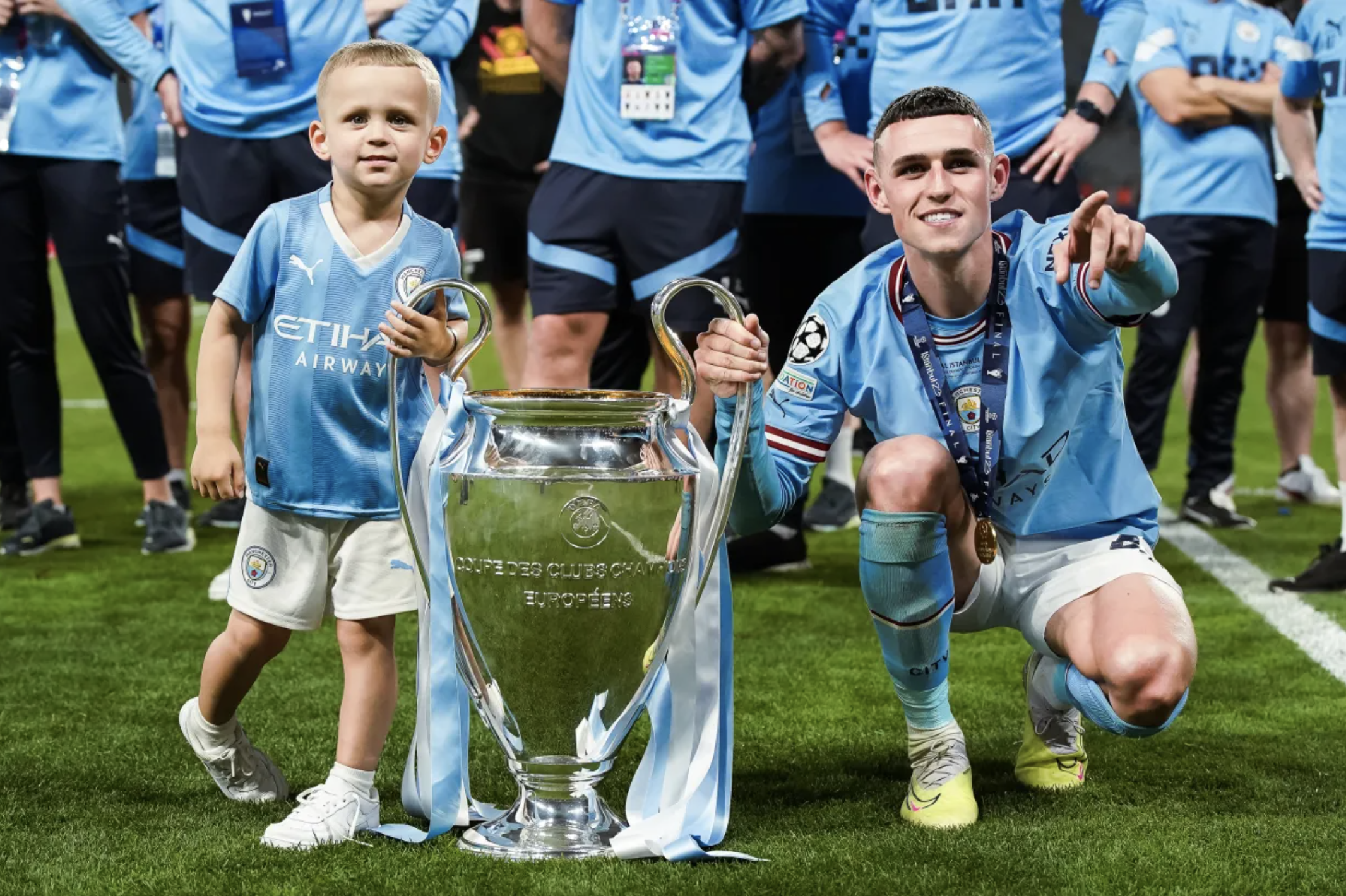 Dàn quý tử nhà Phil Foden gây bão cộng đồng mạng- Ảnh 3. Dàn quý tử nhà Phil Foden gây bão cộng đồng mạng- Ảnh 3.