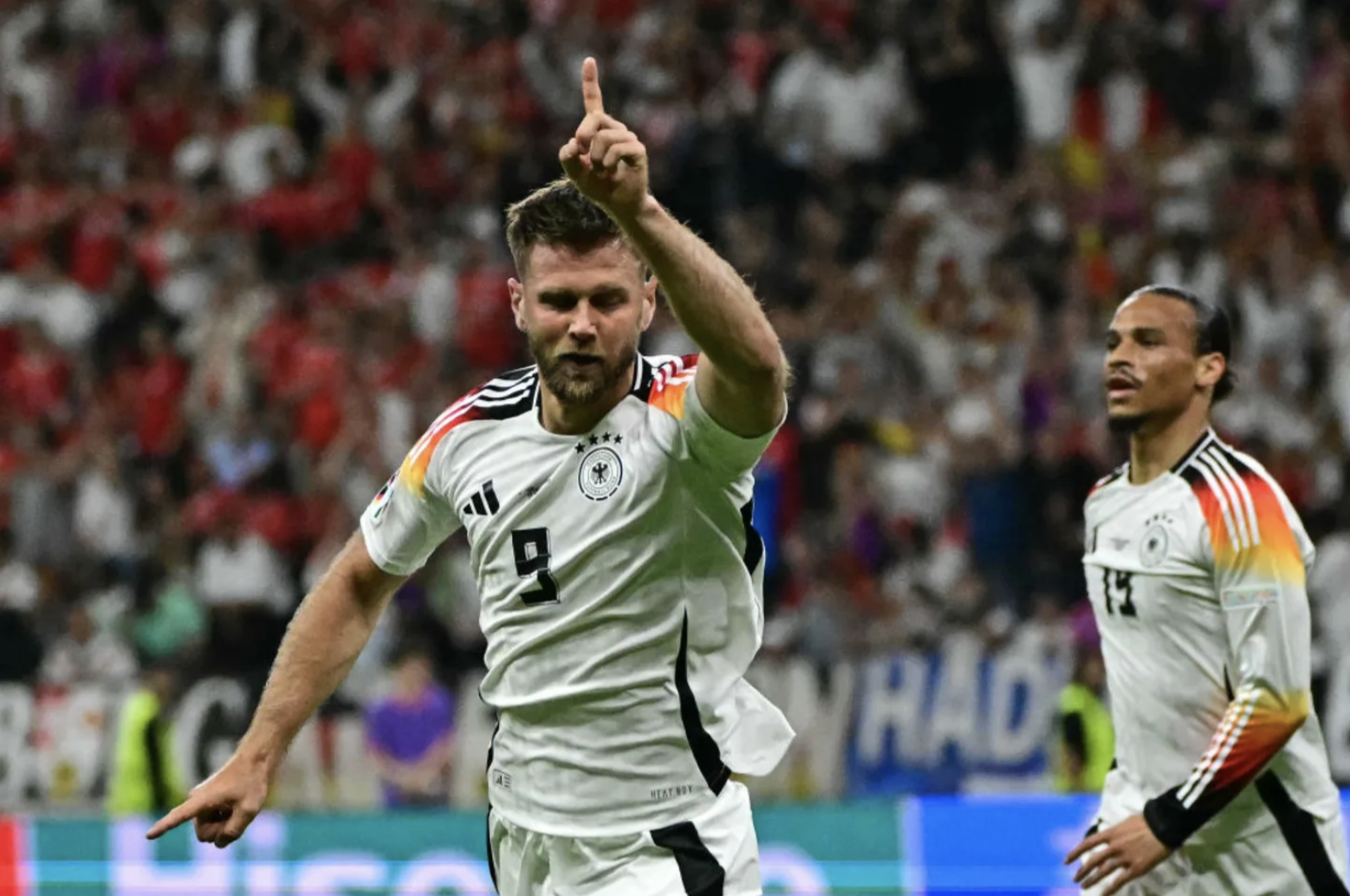 Euro 2024: Dự đoán các cuộc thư hùng vòng knock-out - Ảnh 3. Euro 2024: Dự đoán các cuộc thư hùng vòng knock-out - Ảnh 3.