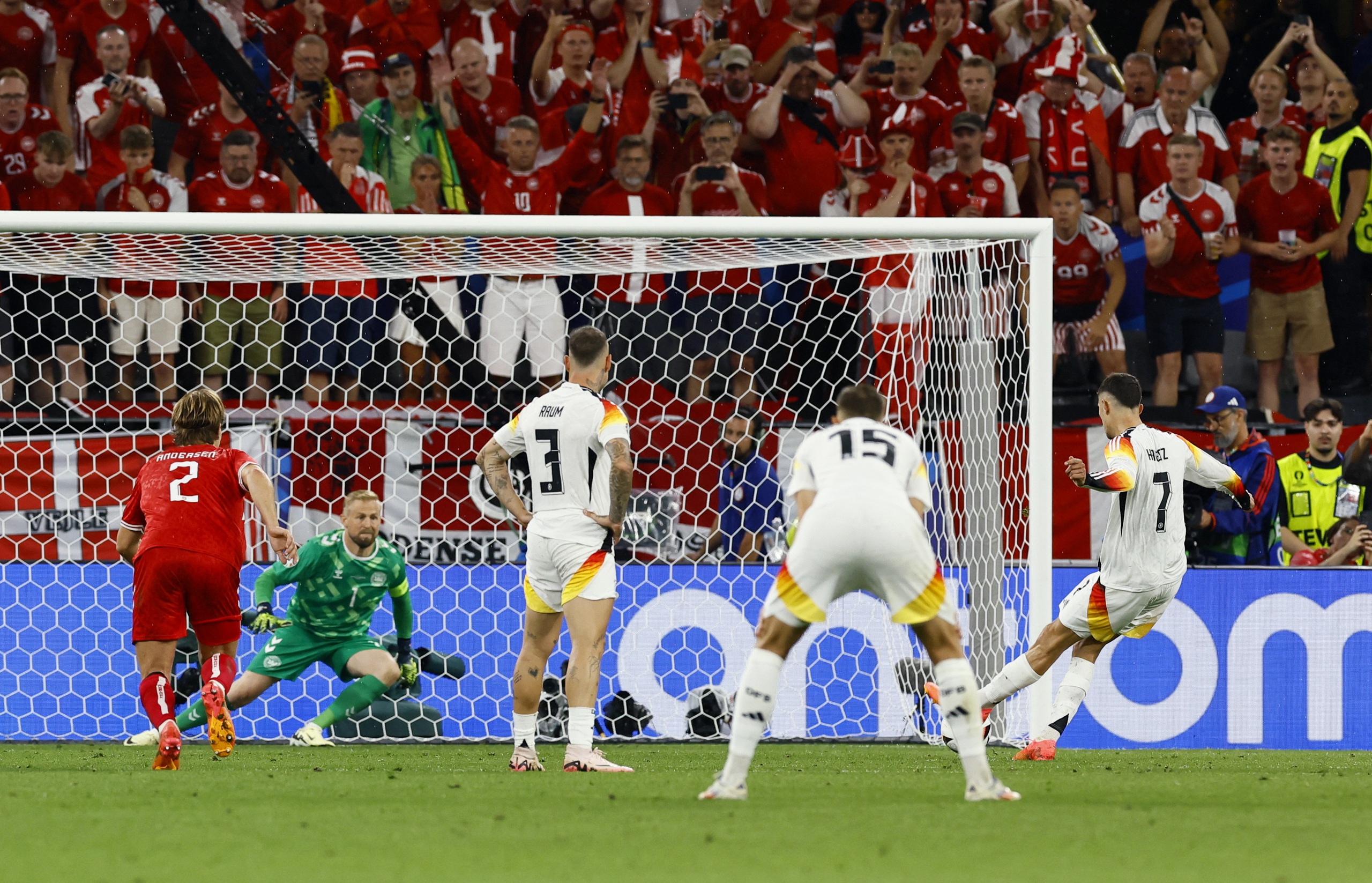 Đức thắng kịch tính Đan Mạch, tiến thẳng vào tứ kết 8 Euro 2024: Thắng kịch tính Đan Mạch, chủ nhà Đức tiến thẳng vào tứ kết