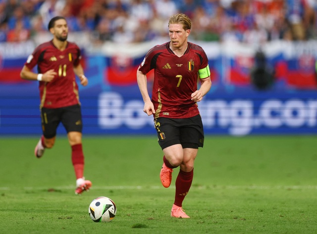 EURO 2024: Siêu sao Man City lập công, Bỉ có chiến thắng đầu tiên- Ảnh 4. EURO 2024: Siêu sao Man City lập công, Bỉ có chiến thắng đầu tiên- Ảnh 4.