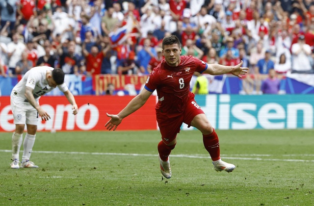 Serbia Lội Ngược Dòng, Cầm Hòa Slovenia Phút Cuối 6 Cầu thủ trong trận đấu