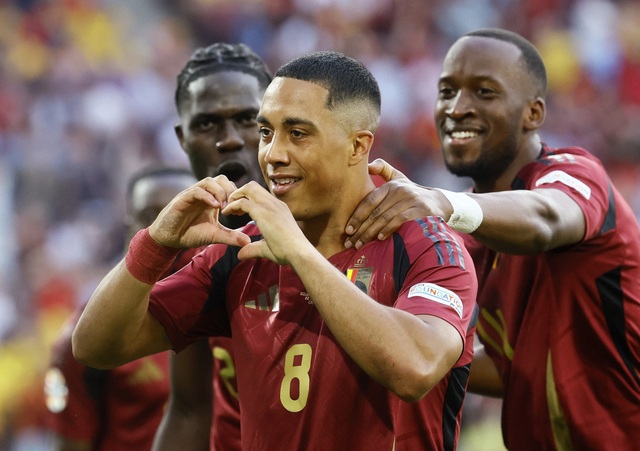 EURO 2024: Siêu sao Man City lập công, Bỉ có chiến thắng đầu tiên- Ảnh 2. EURO 2024: Siêu sao Man City lập công, Bỉ có chiến thắng đầu tiên- Ảnh 2.