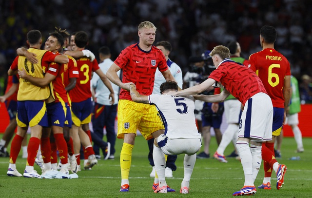Thắng tuyển Anh 2-1, Tây Ban Nha vô địch Euro 2024 - Ảnh 4 Thắng tuyển Anh 2-1, Tây Ban Nha vô địch Euro 2024 - Ảnh 4