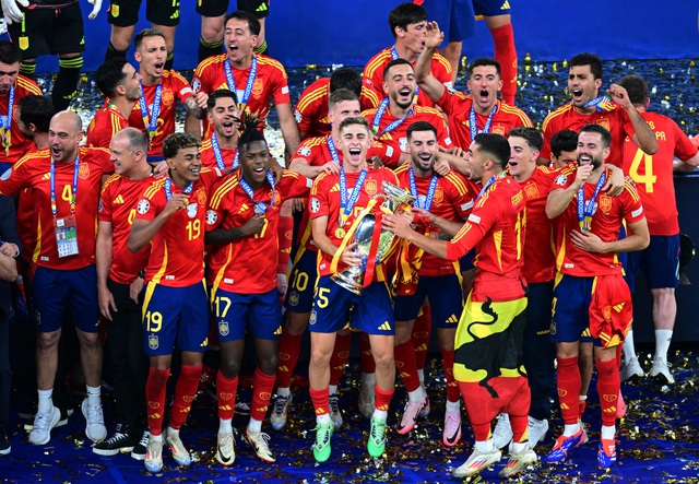 Thắng tuyển Anh 2-1, Tây Ban Nha vô địch Euro 2024 - Ảnh 6 Thắng tuyển Anh 2-1, Tây Ban Nha vô địch Euro 2024 - Ảnh 6