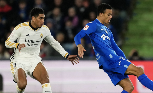 UEFA điều tra hành động lạ của Bellingham, Anh chuẩn bị phương án xấu nhất - Ảnh 4. UEFA điều tra hành động lạ của Bellingham, Anh chuẩn bị phương án xấu nhất - Ảnh 4.