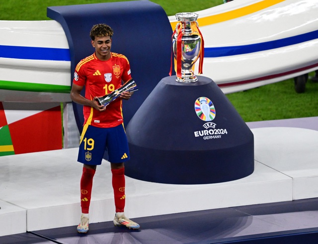 Chức vô địch Euro 2024 của Tây Ban Nha: Siêu dự bị cũng hay hơn Anh- Ảnh 9. Chức vô địch Euro 2024 của Tây Ban Nha: Siêu dự bị cũng hay hơn Anh- Ảnh 9.