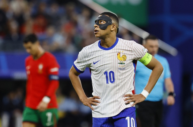 Euro 2024: Mbappe không có cơ hội cho riêng mình Euro 2024: Mbappe không có cơ hội cho riêng mình